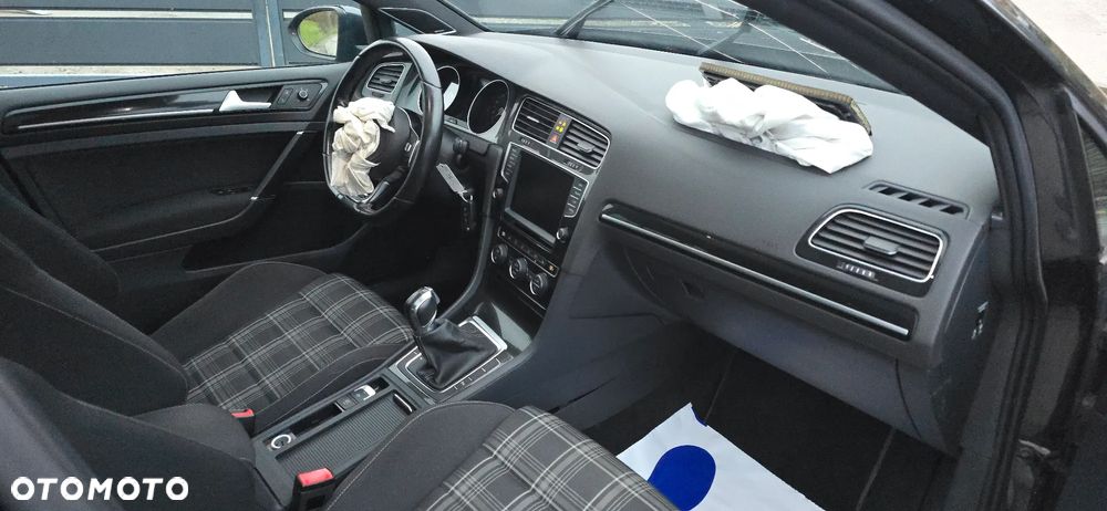 Volkswagen Golf GTD 2.0 TDI SCR DSG - 29