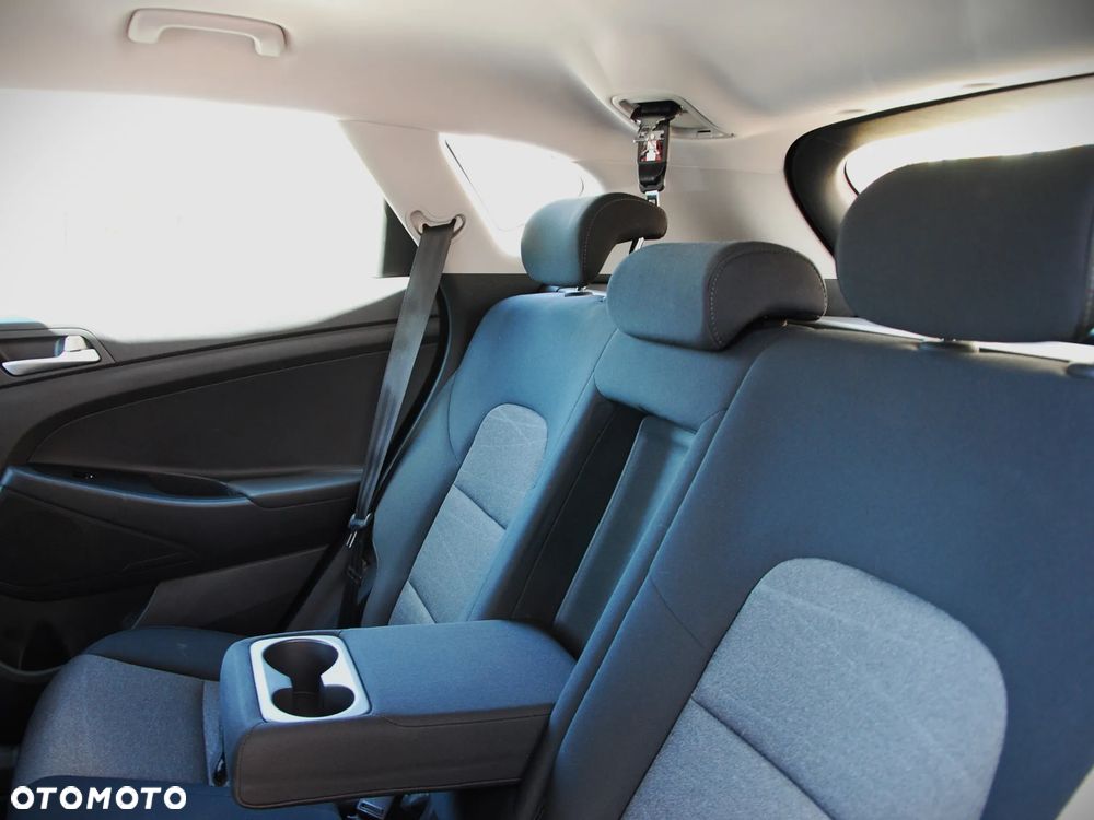 Hyundai Tucson 1.6 GDI BlueDrive Comfort 2WD - 12