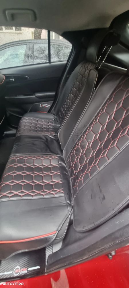 Mitsubishi Eclipse-Cross 1.5-litre 16-valve DOHC MIVEC Intense Aut. - 10