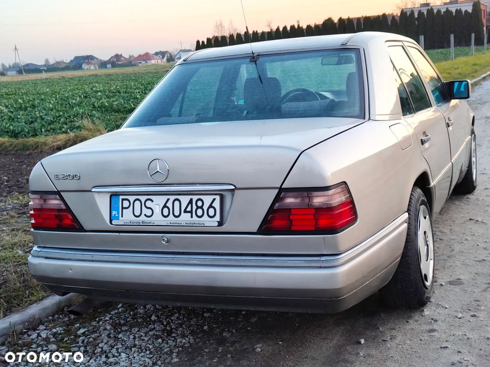 Mercedes-Benz W124 (1984-1993) - 4