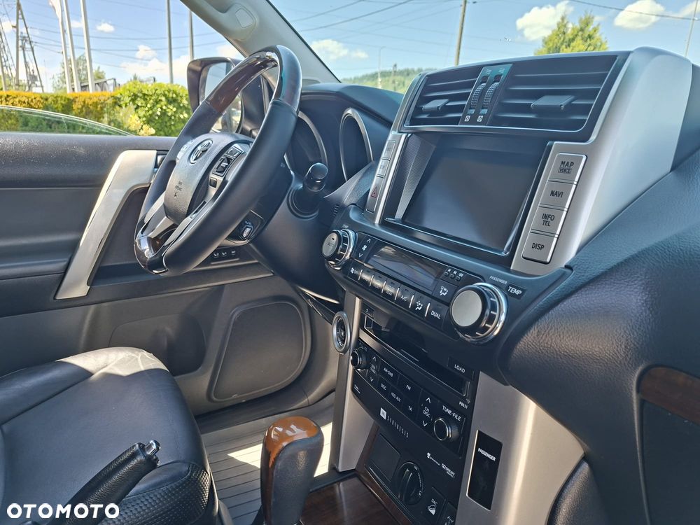Toyota Land Cruiser LC 3.0 D-4D Prestige - 23