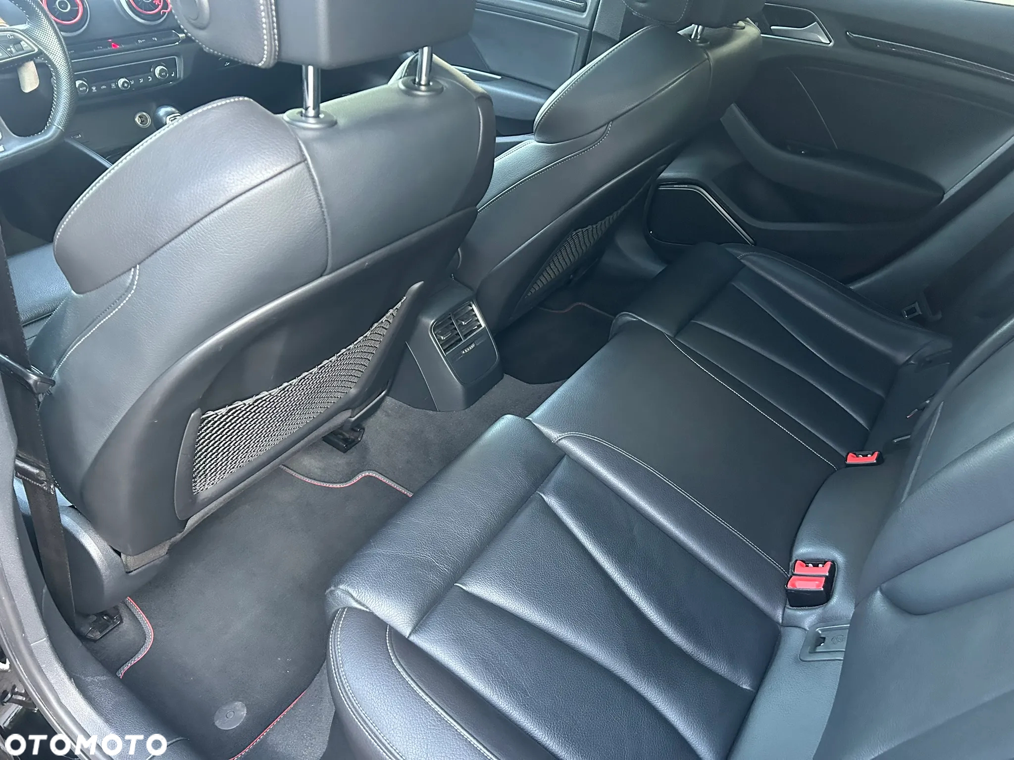 Audi S3 TFSI Limousine S tronic - 13