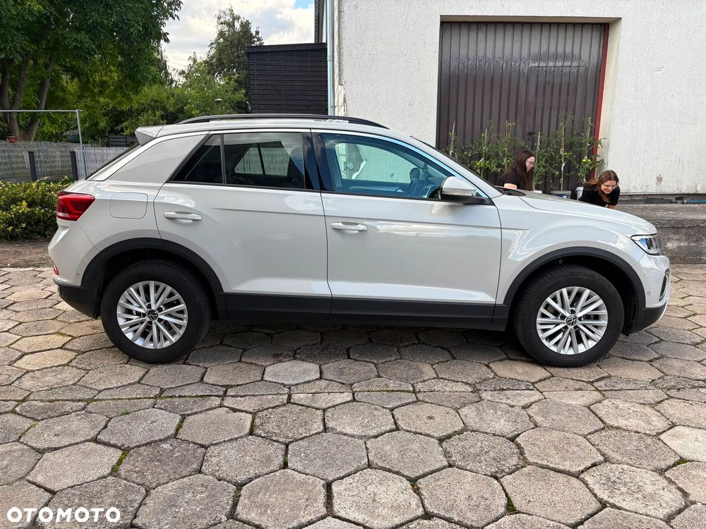 Volkswagen T-Roc - 5