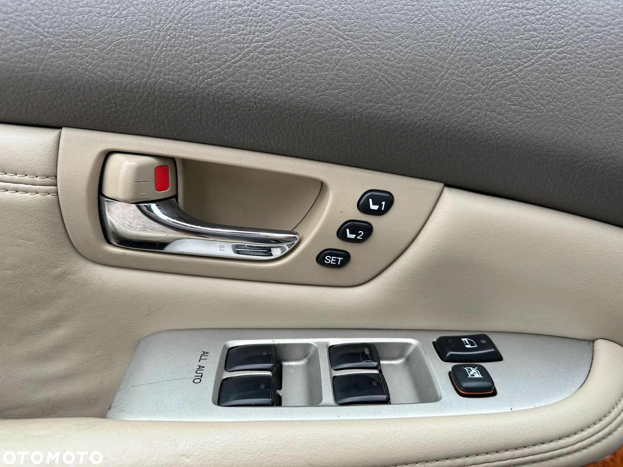 Lexus RX 330 - 20