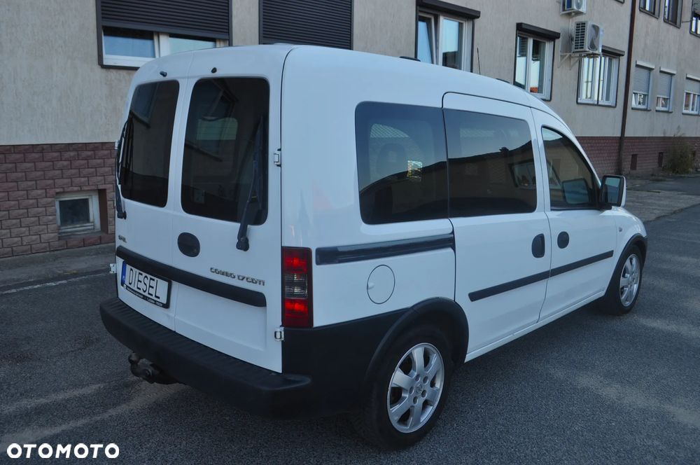 Opel Combo LONG - 10
