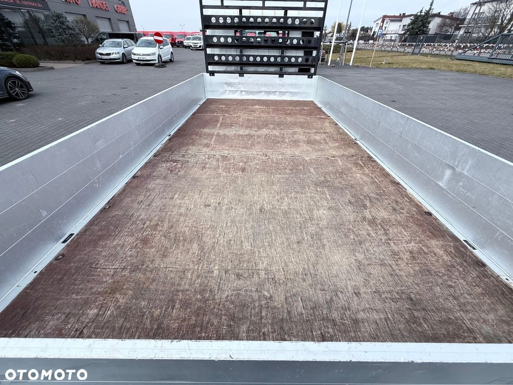 Mitsubishi Fuso Canter Skrzynia 4,02m Bliźniaki SUPER STAN - 6