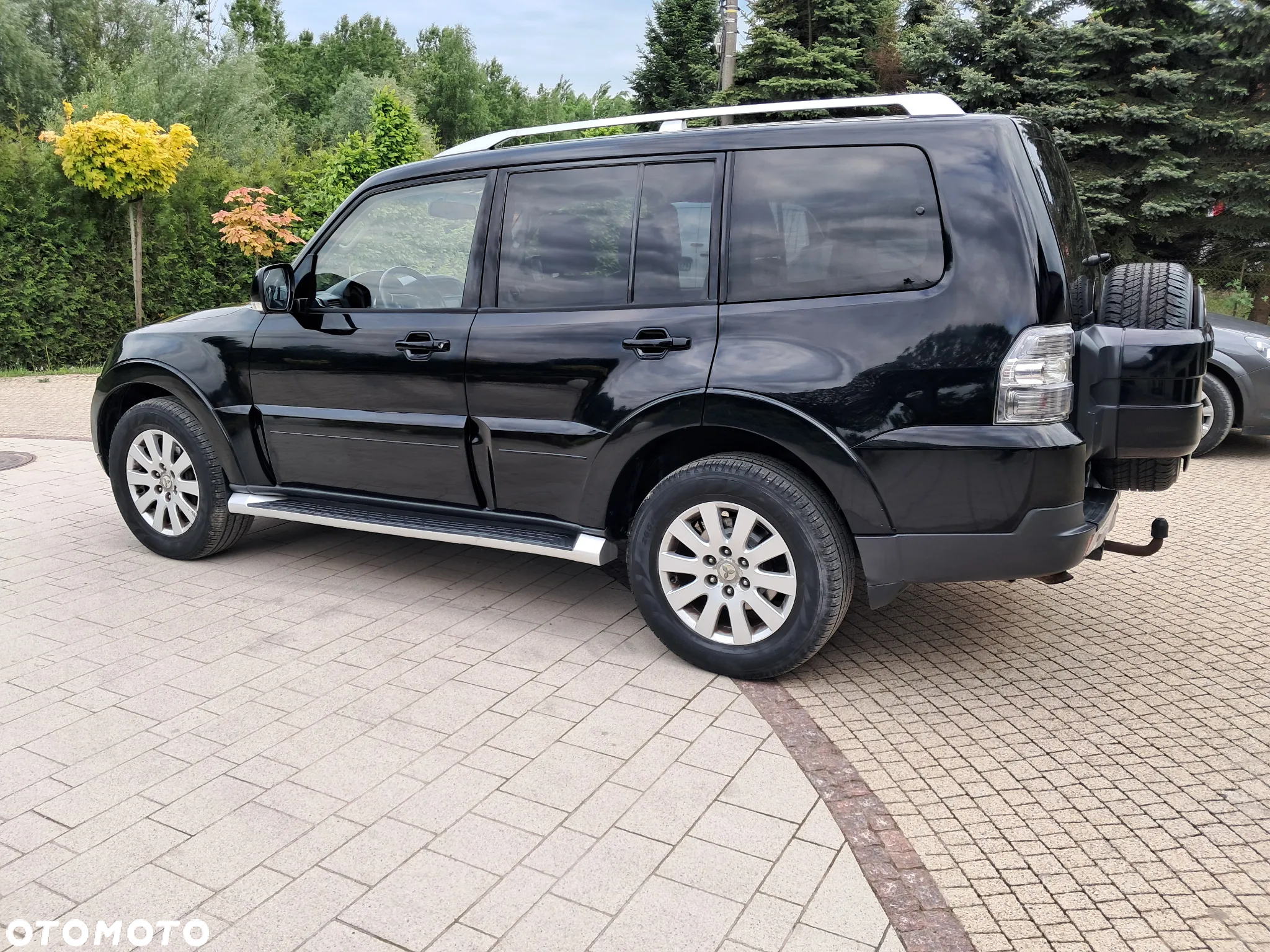 Mitsubishi Pajero 3.2 DID Alpine Edition - 11