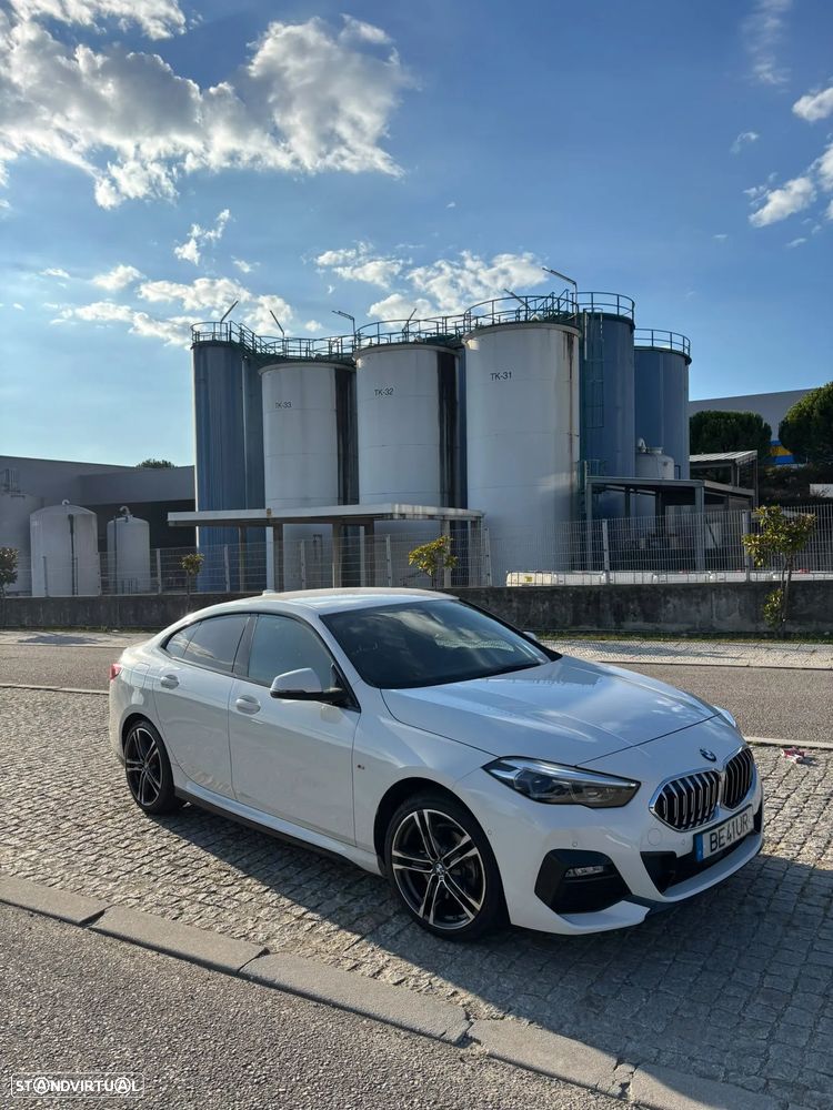 BMW 218 - 2