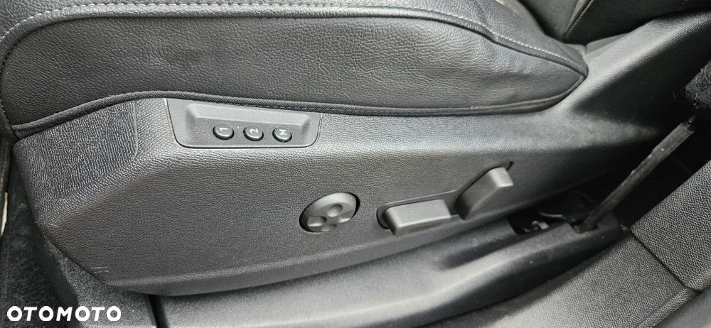 DS Automobiles DS 7 Crossback - 28