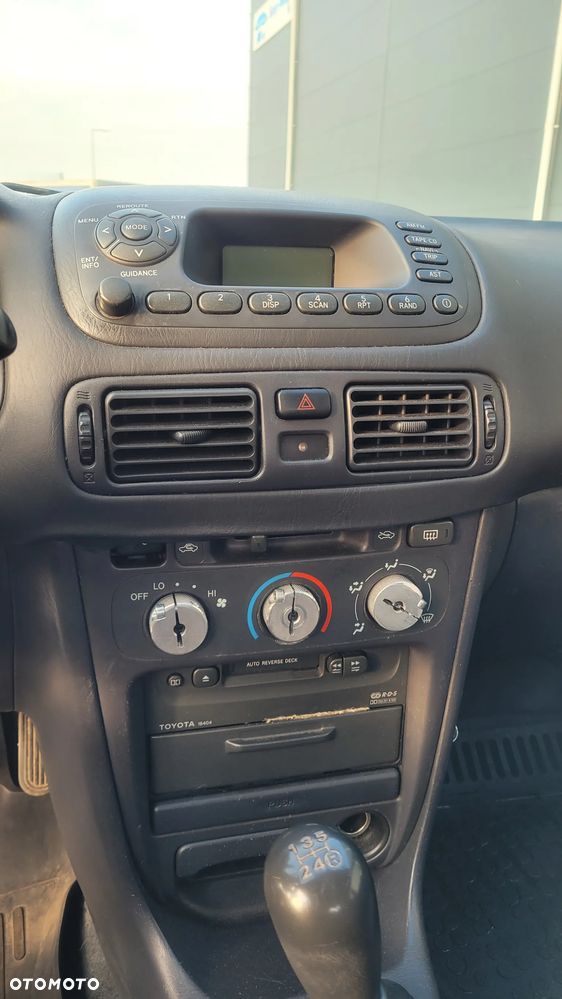 Toyota Corolla 1.4 VVT-i Base - 11