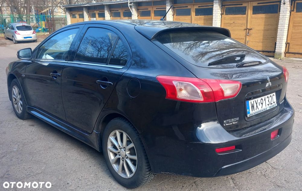 Mitsubishi Lancer 1.6 Inform - 3