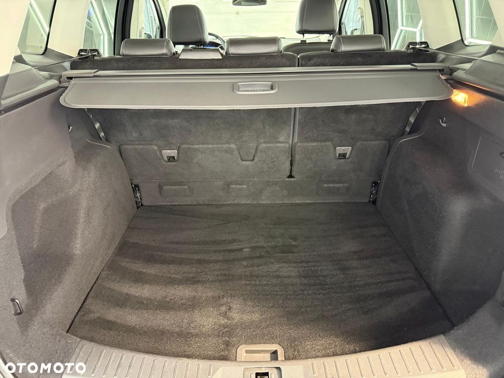 Ford Kuga 1.5 EcoBoost 2x4 Titanium - 26