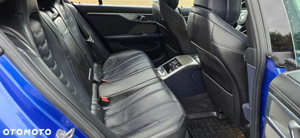 BMW Seria 8 M850i xDrive - 8