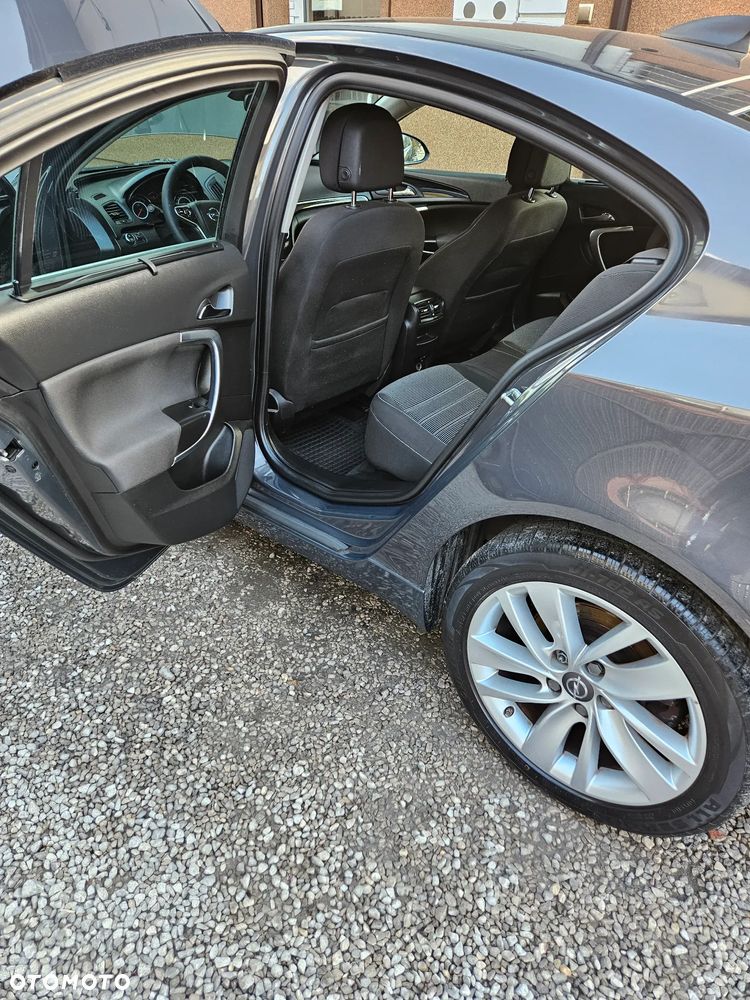 Opel Insignia 2.0 4x4 - 6