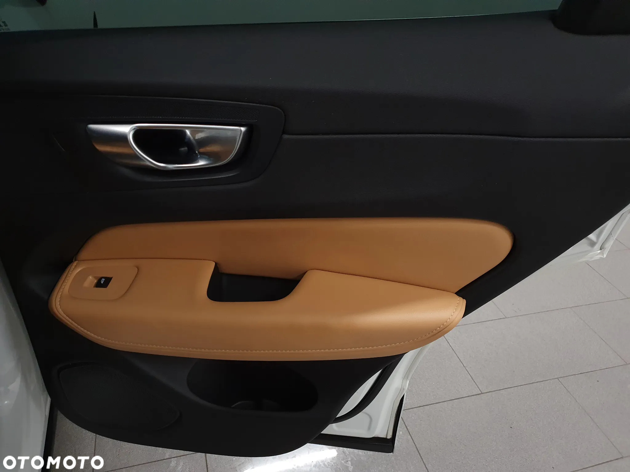 Volvo XC 60 B4 D Geartronic Inscription - 25