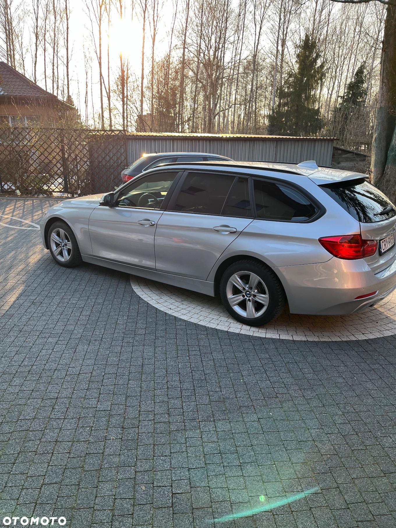 BMW Seria 3 318d - 17