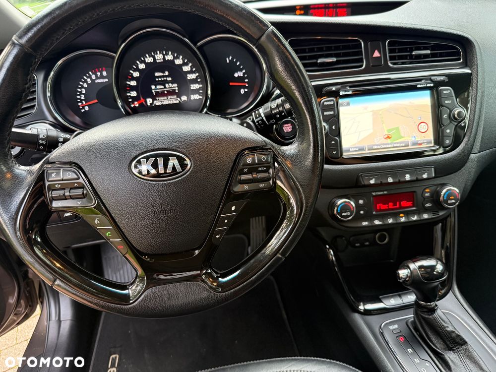 Kia Ceed 1.6 GDI XL DCT - 14