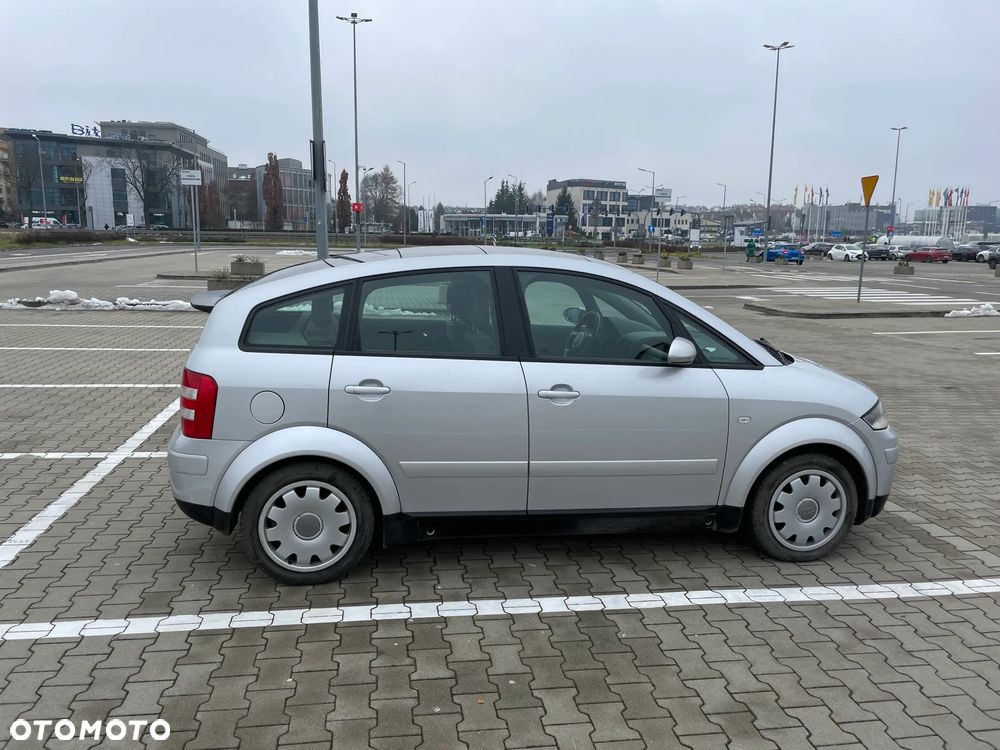 Audi A2 - 4