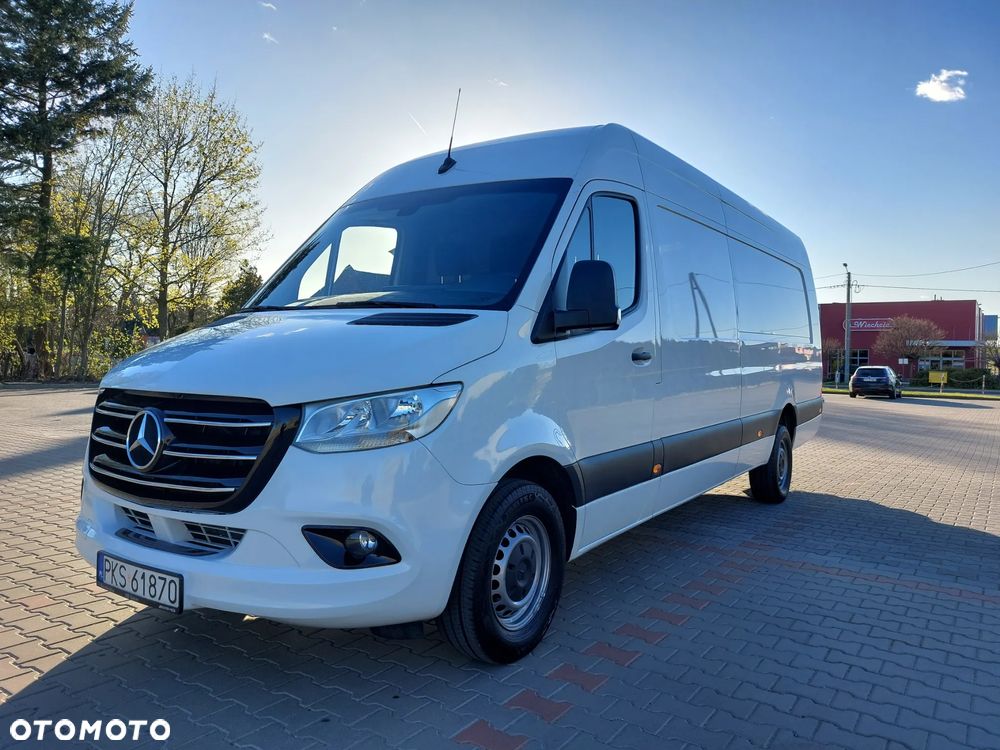 Mercedes-Benz Sprinter - 23