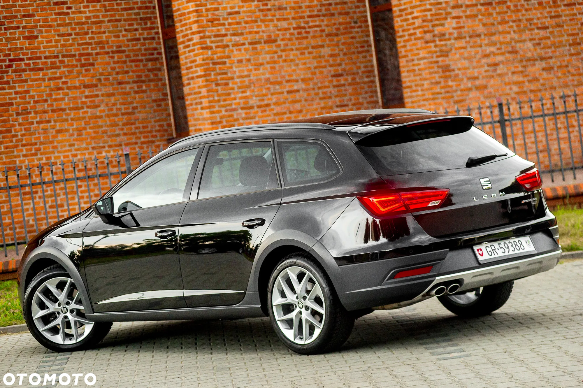 Seat Leon 2.0 TDI X-Perience S&S 4Drive DSG - 19