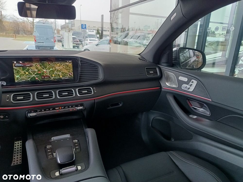 Mercedes-Benz GLE - 27