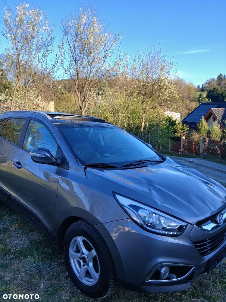 Hyundai ix35 2.0 CRDi 4WD Automatik Fifa World Cup Gold Edition - 1