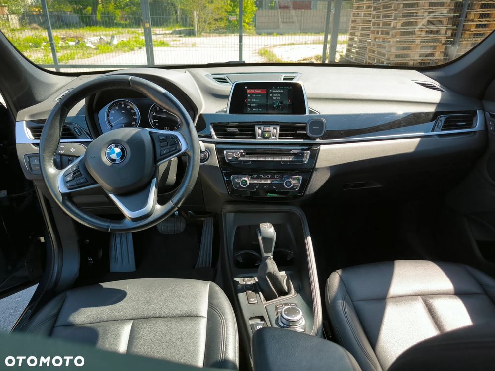 BMW X1 xDrive25i xLine - 26