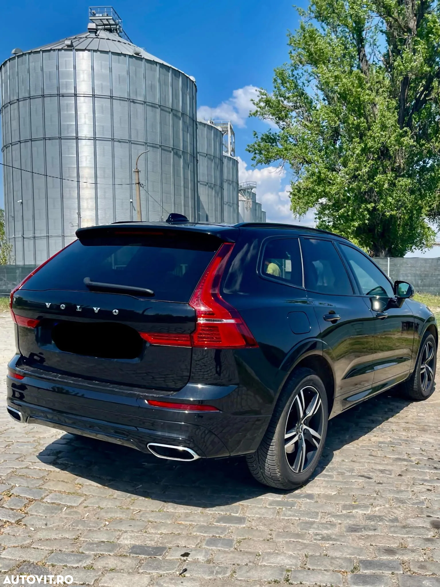 Volvo XC 60 D4 AWD Geartronic RDesign - 3