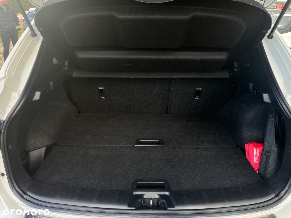 Nissan Qashqai 1.2 DIG-T TEKNA+ - 25