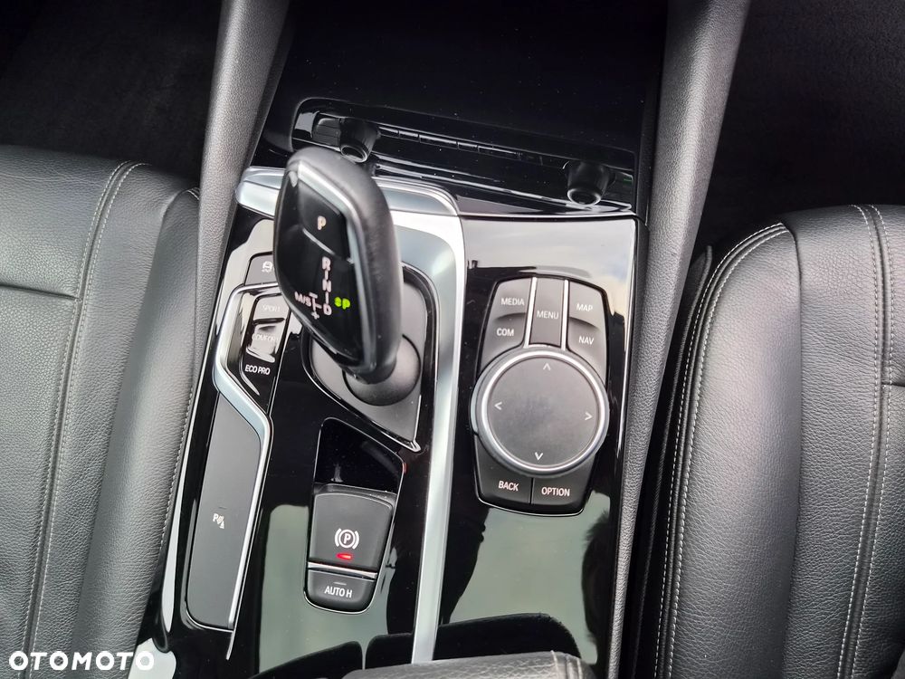 BMW Seria 5 530i Luxury Line - 20