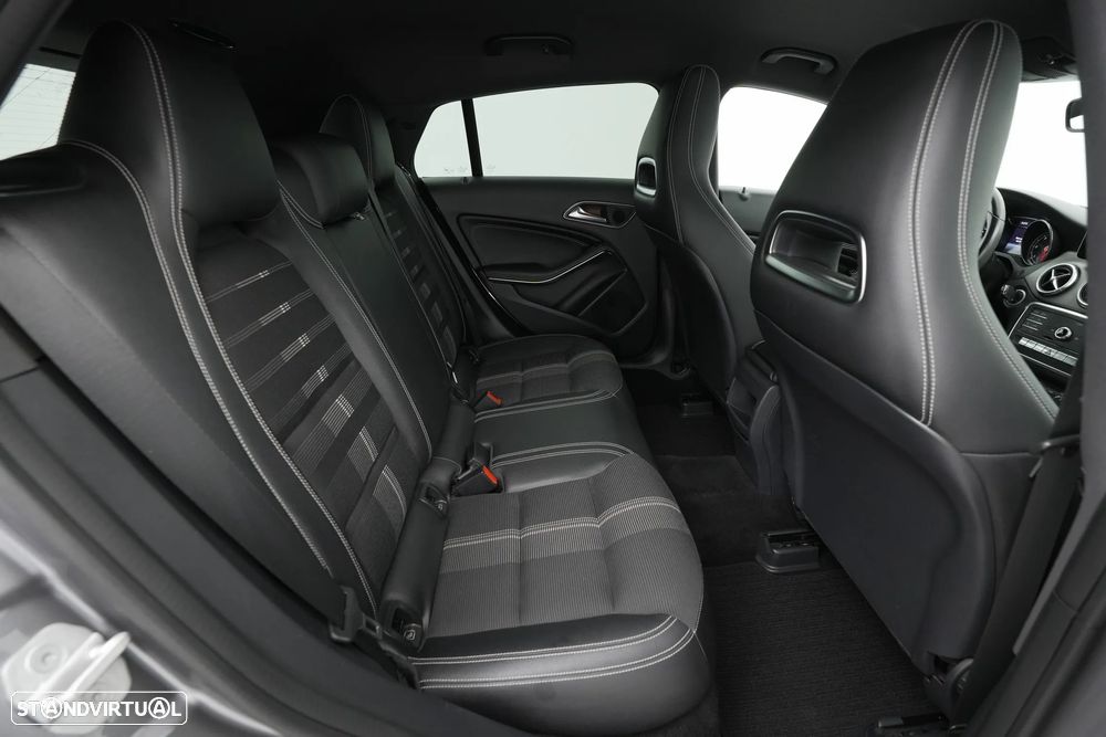 Mercedes-Benz CLA 180 d Shooting Brake Urban - 25