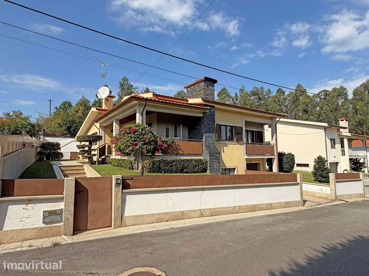 Moradia T3 Venda em Freiriz,Vila Verde - Grande imagem: 2/40