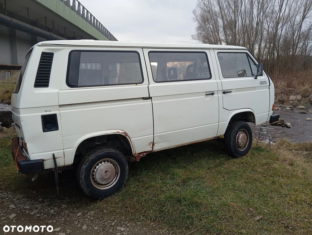 Volkswagen Transporter - 13