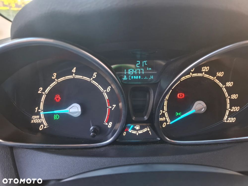 Ford Fiesta 1.25 Silver X Plus EU6 - 29