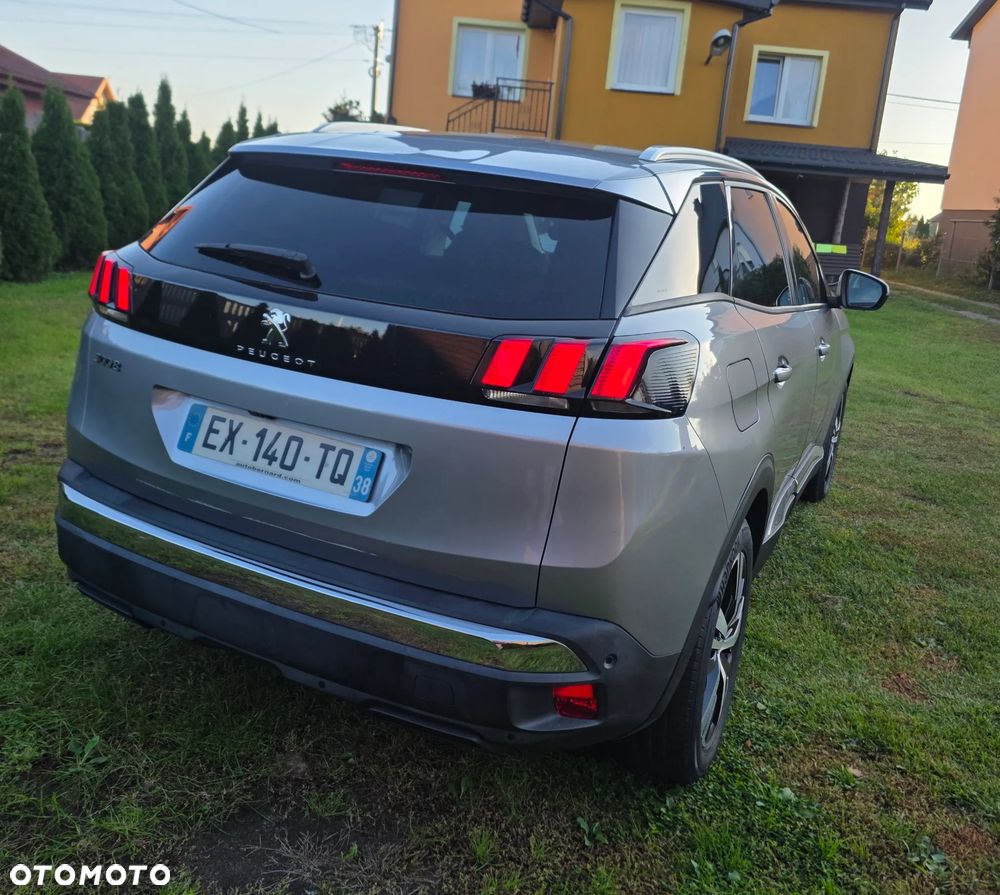 Peugeot 3008 1.6 BlueHDi Allure S&S EAT6 - 7