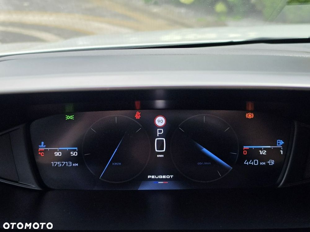 Peugeot 308 - 11