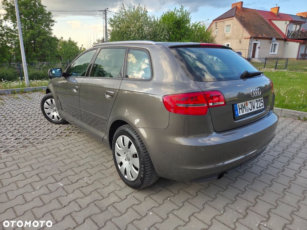 Audi A3 Sportback 2.0 TDI Attraction - 5