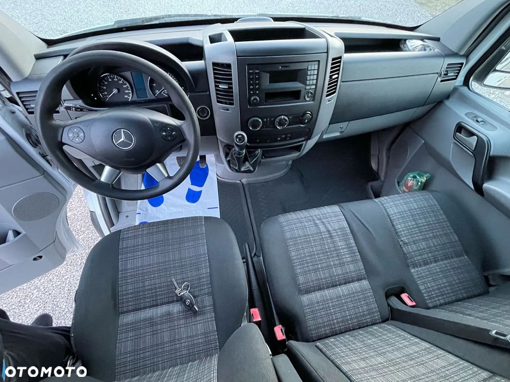 Mercedes-Benz Sprinter 906.213 EEV - 8