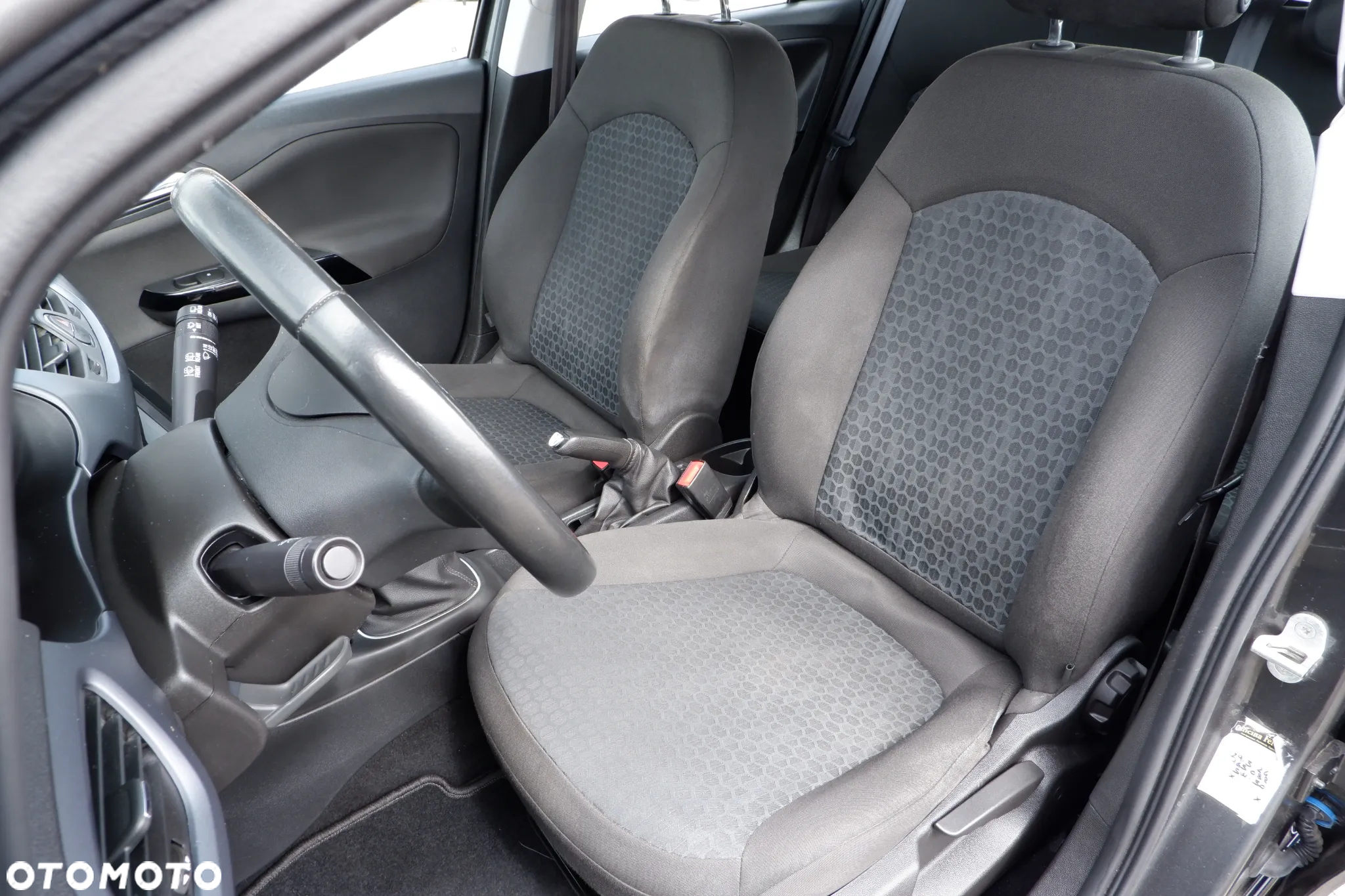 Opel Corsa 1.4 Enjoy - 28