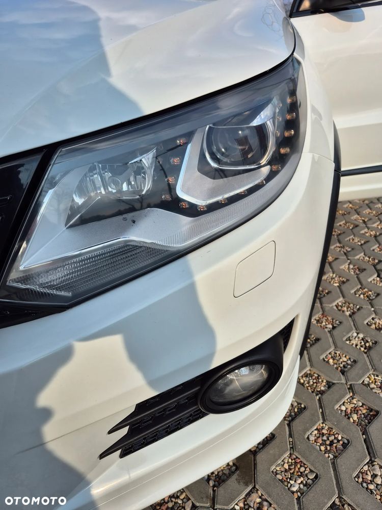 Volkswagen Tiguan 2.0 TDI 4Mot Perfectline R-Style DSG - 15