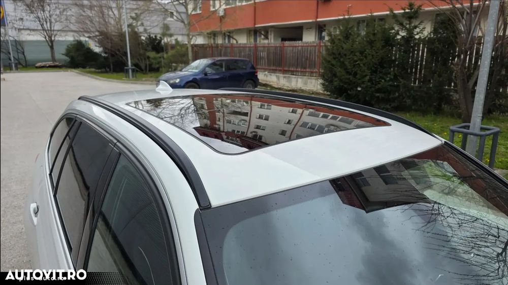 BMW Seria 3 328i xDrive AT Sport Line - 6