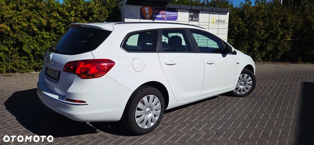 Opel Astra 1.6 Sports Tourer Design Edition - 13