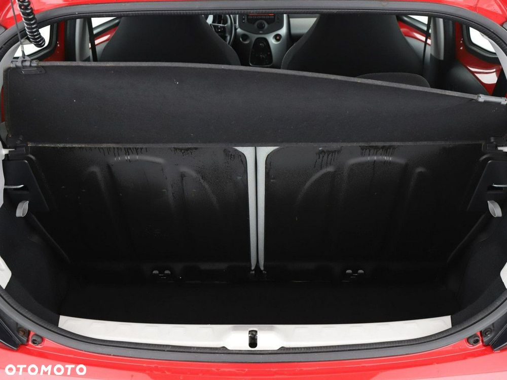 Toyota Aygo x-play - 21