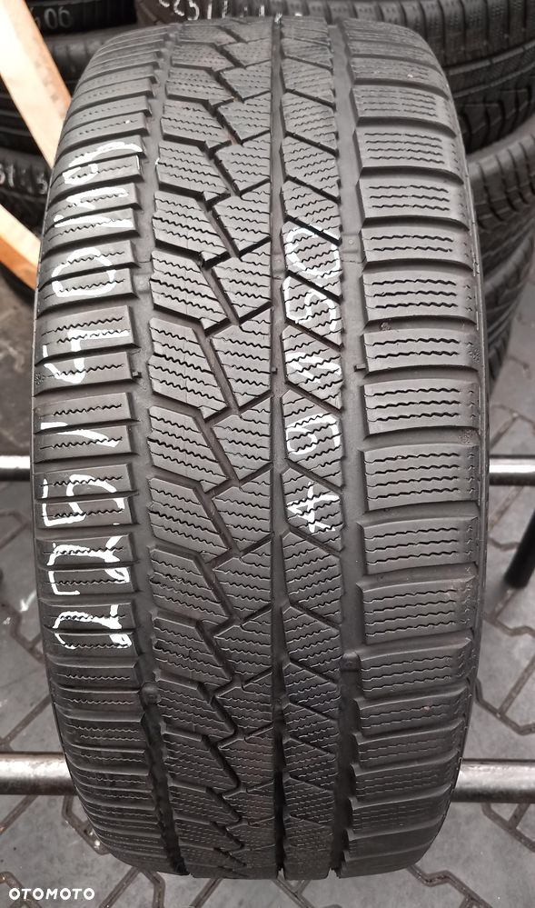 225/40/19 Continental Winter Contact TS860S 93V - 1