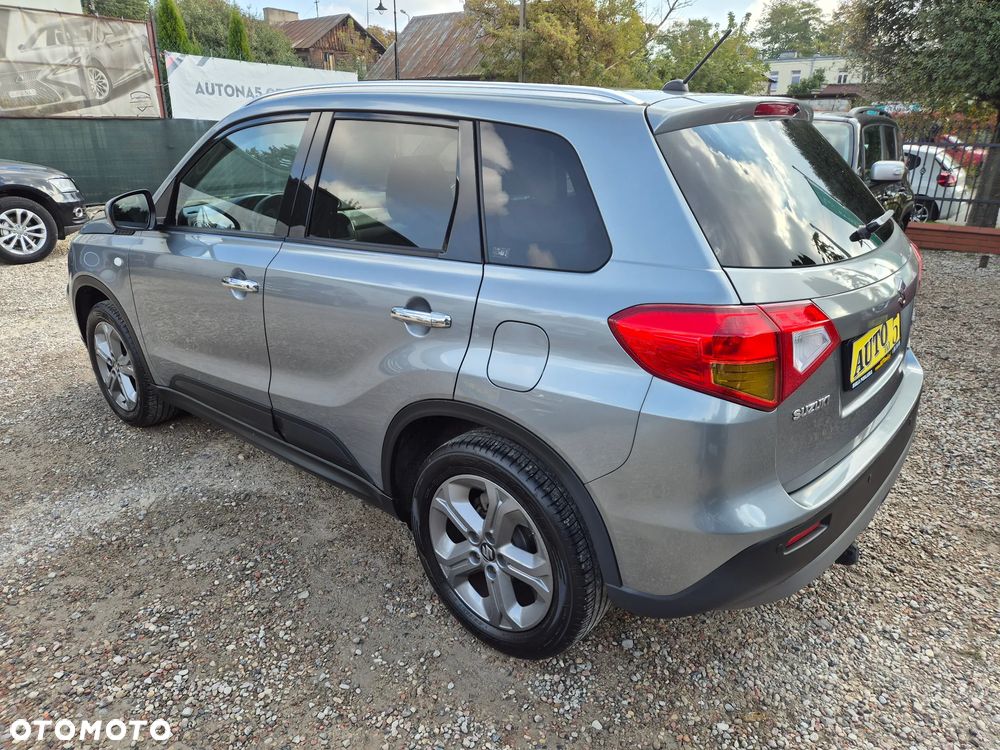 Suzuki Vitara 1.6 Premium 4WD - 10