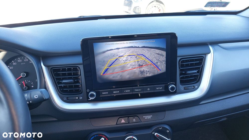 Kia Stonic 1.2 M - 10