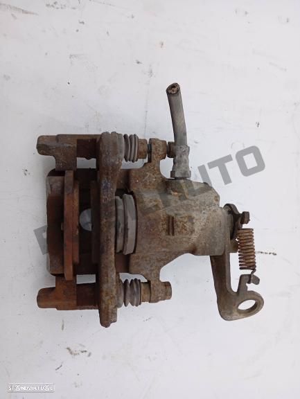 Bomba Travão Trás Direita  Fiat Punto I (176) [1993_1999] 1.4 G - 1