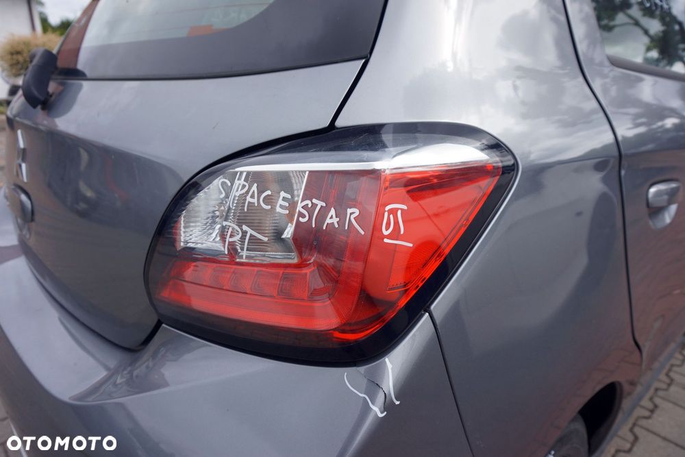 LAMPA TYLNA PRAWA SPACE STAR II LIFT 8330B244 LED MITSUBISHI 2019-2024 - 1