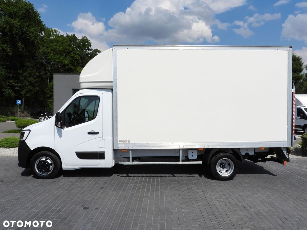 Renault MASTER KONTENER WINDA 8 PALET TEMPOMAT LEDY BLIŹNIACZE KOŁA KLIMATYZACJA  165KM - 9