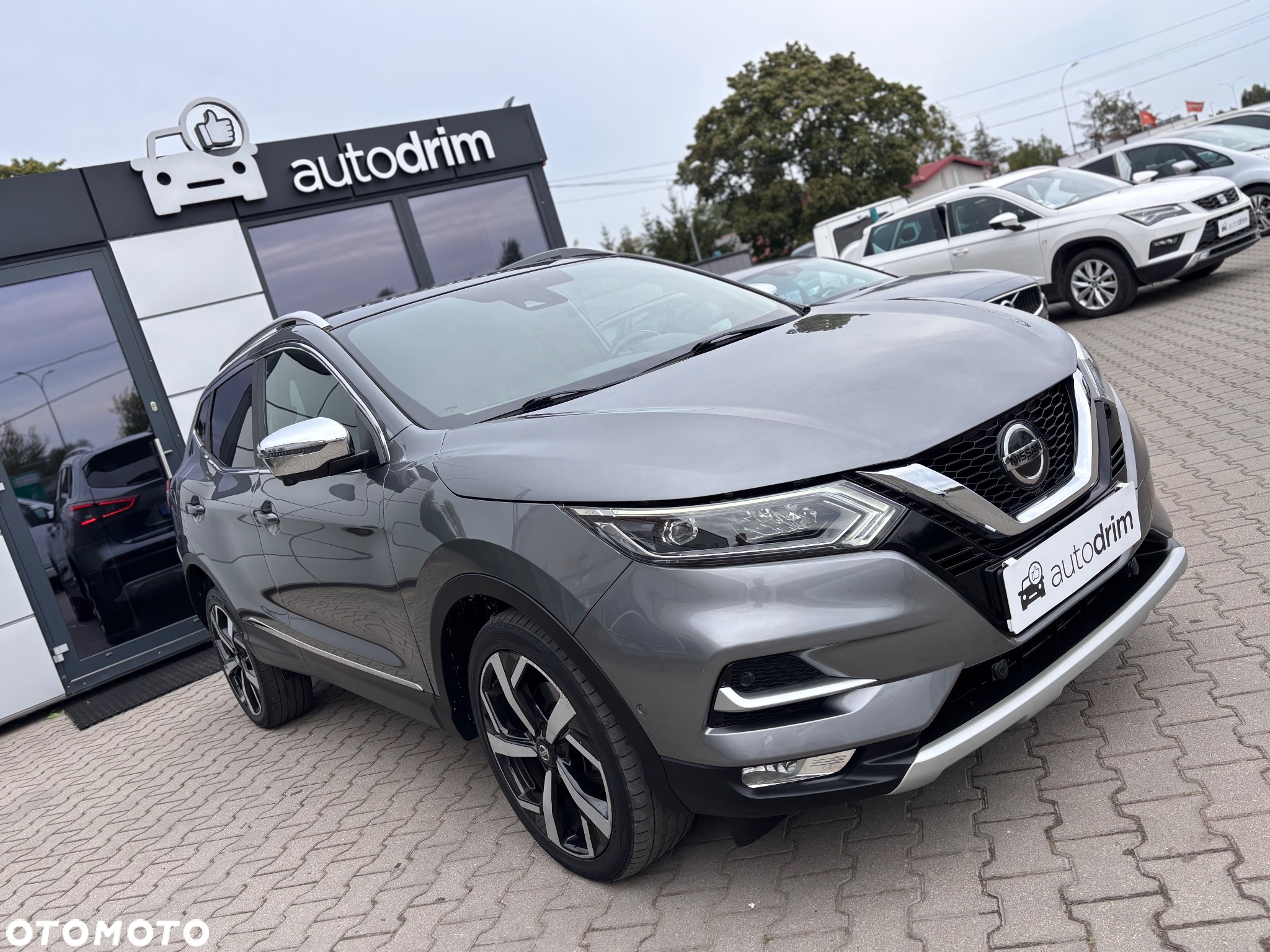 Nissan Qashqai 1.7 dCi 4x4 Tekna+ Xtronic - 9